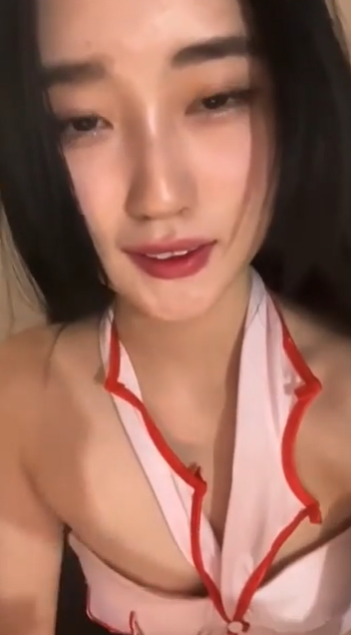 미코 라방중 보라 딜도 자위로 가버리기