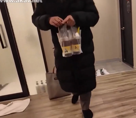 섹캠 – 성형하고도 깊숙히 박히는 그녀들_2
